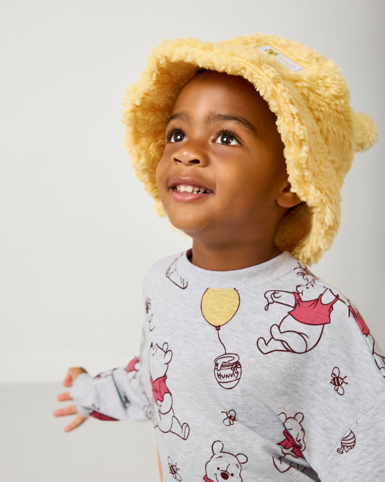 Disney Winnie the Pooh Sherpa Bucket Hat