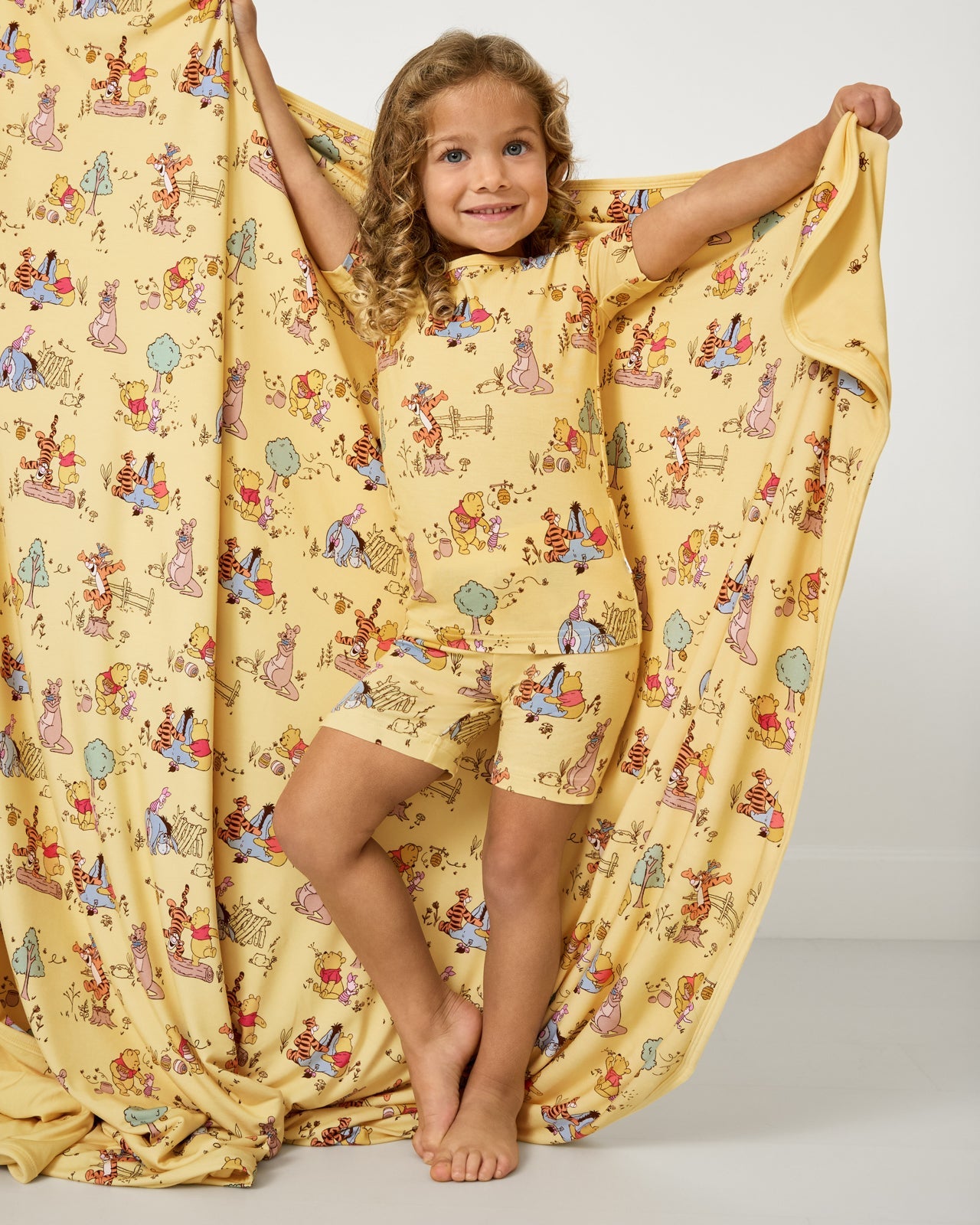 Disney Playtime With Pooh Large Cloud Blanket®