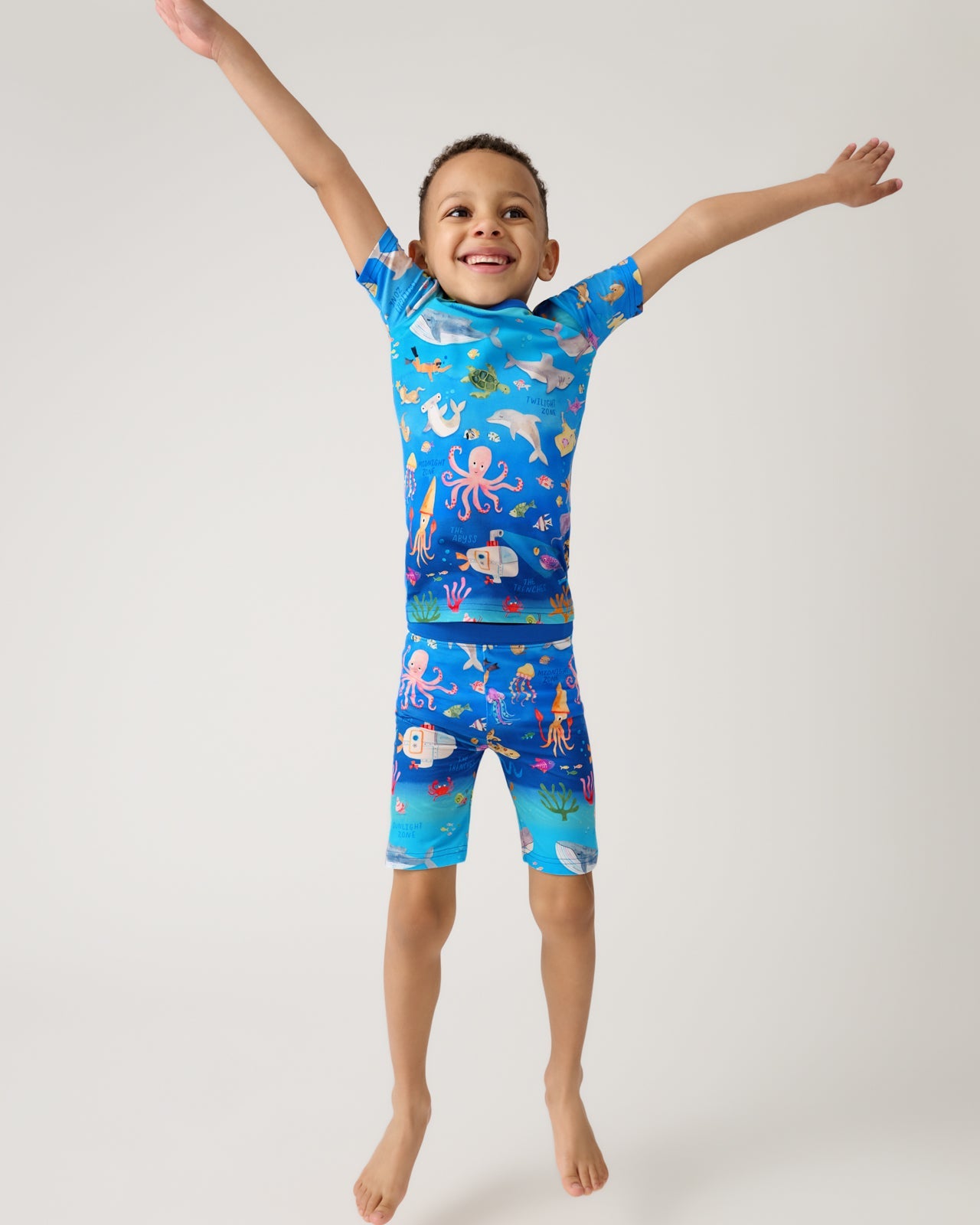 Underwater Discovery Two-Piece Short Sleeve & Shorts Pajama Set