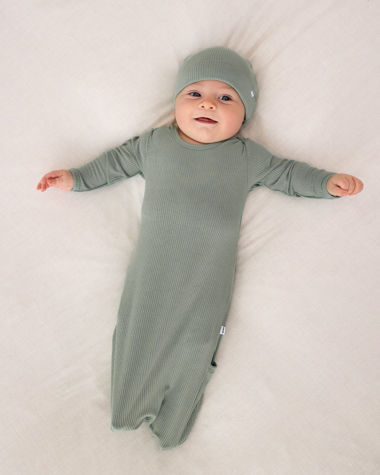 Willow Ribbed Infant Gown